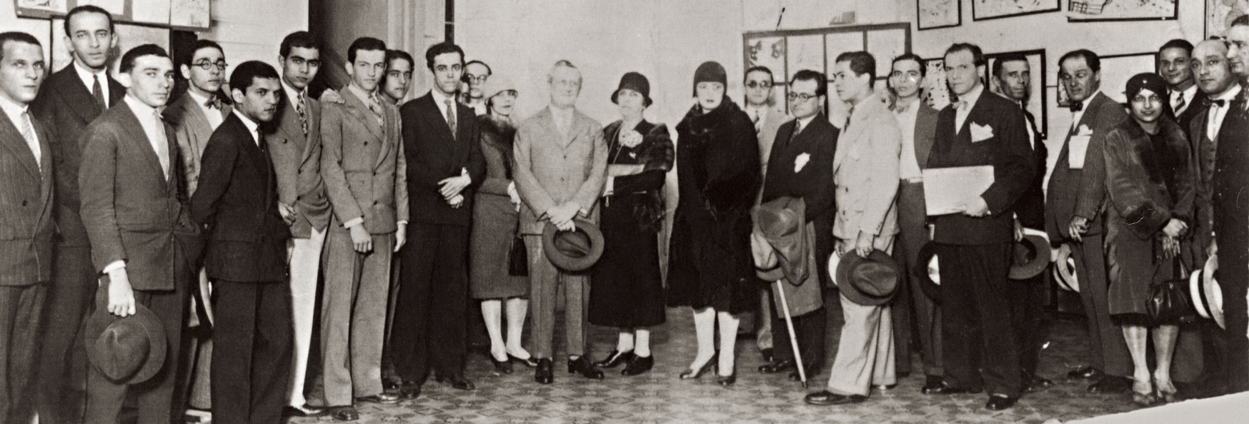 1928-Exposicao-de-Cicero-Dias-na-Policlinica-Rio-de-Janeiro.png
