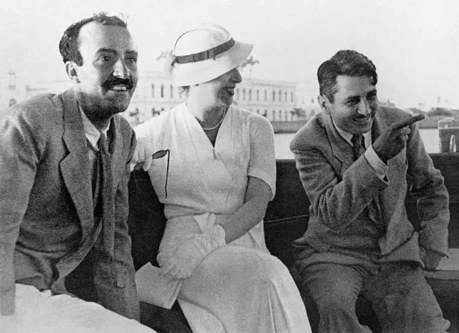 1936-Cicero-Dias-avec-ecrivain-Carolina-Nabuco-et-Gilberto-Frey