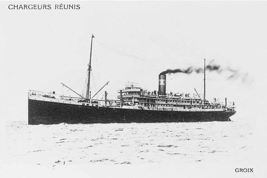 1937-Cicero-Dias-a-embarque-sur-le-navire-Groix-pour-Europe.jpg